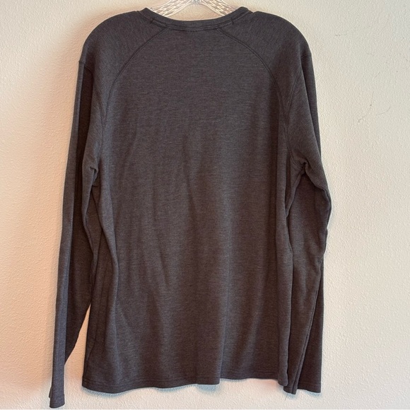 Columbia Men's Charcoal Henley Long Sleeve Shirt 3 Button Front Closure SZ M - Picture 4 of 6